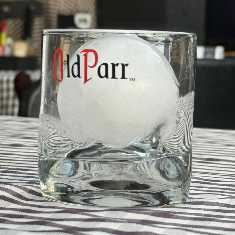 Bolinha de água de coco